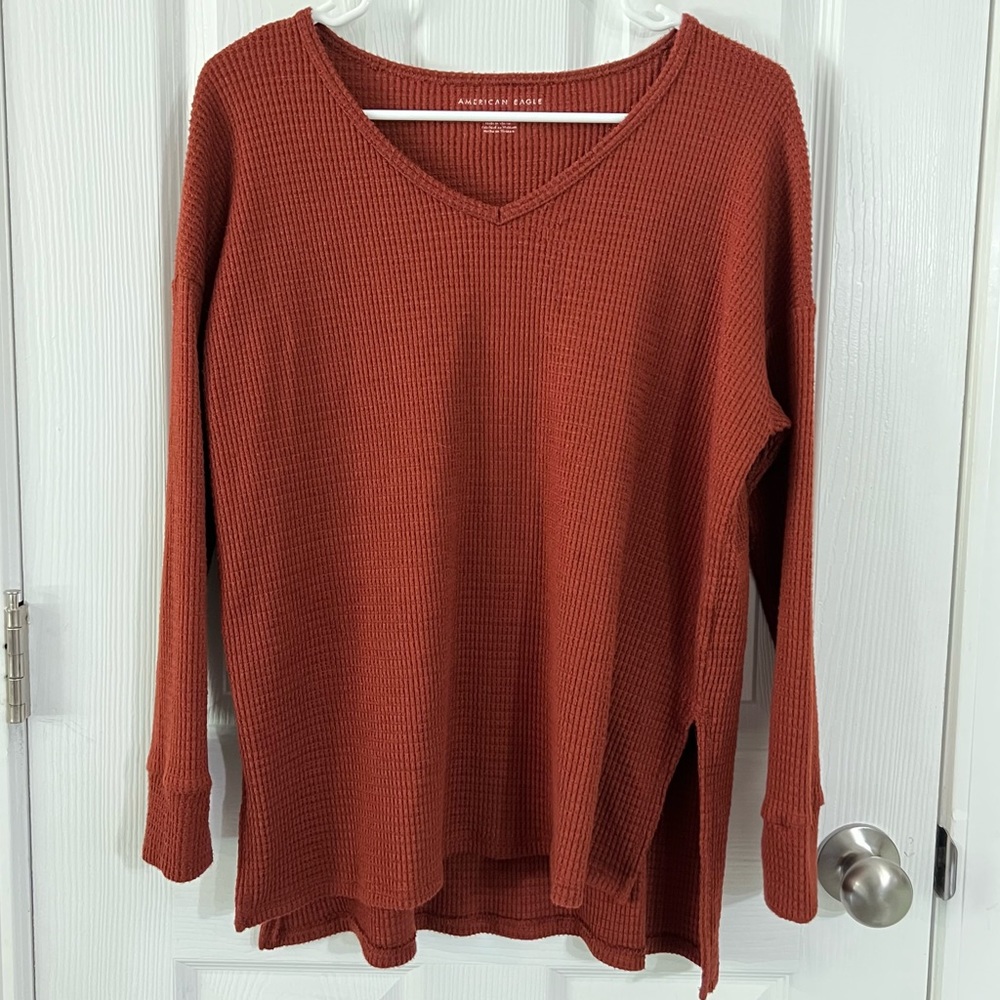 American eagle waffle knit long sleeve top side slots vneck soft cozy